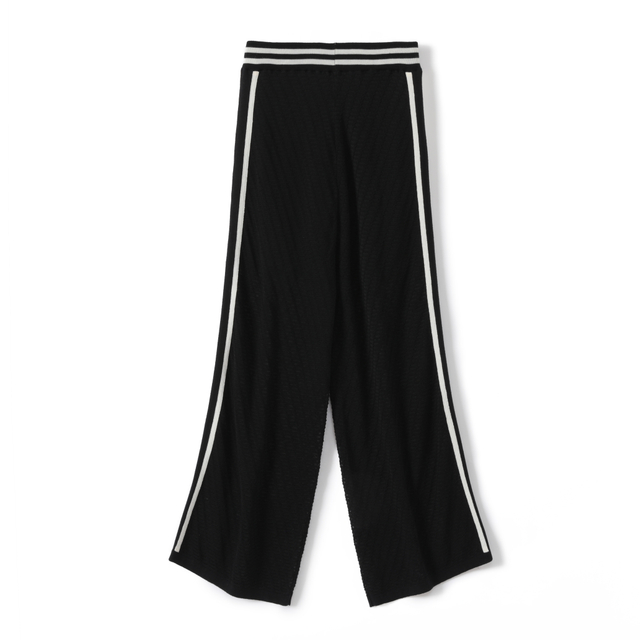 Ladies knitted pants