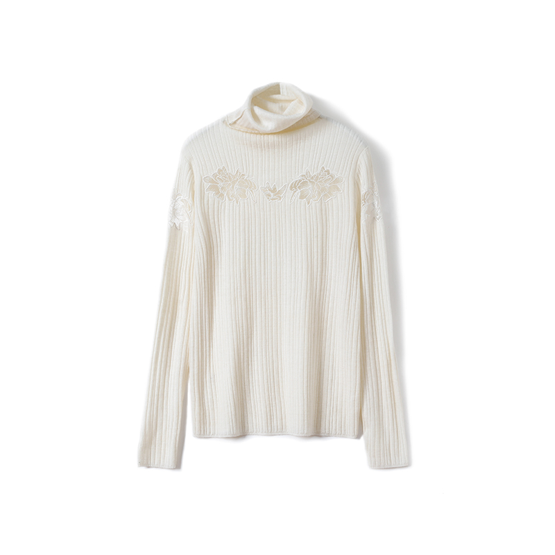 Ladies Knitted Pullover+mesh Emboridery
