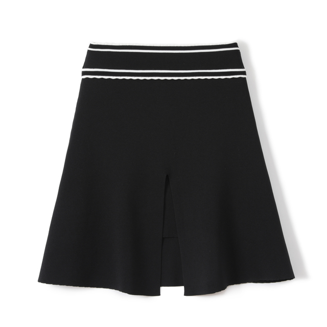 Ladies knitted skirt